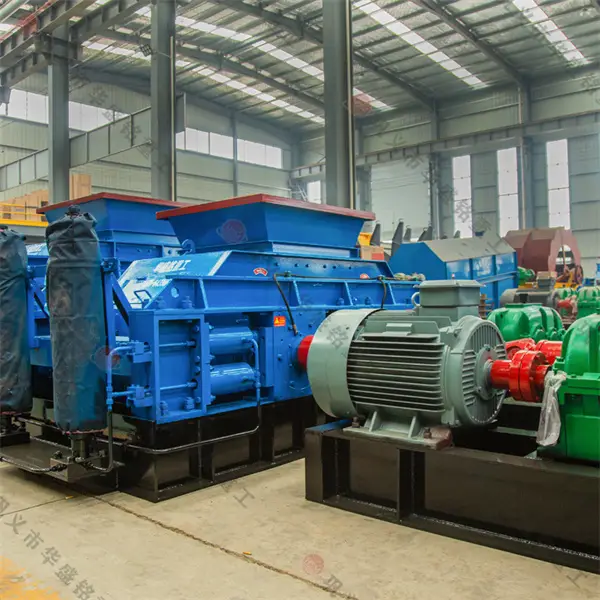 液壓對(duì)輥破碎機(jī)可破碎石油焦、爐渣等能源原料